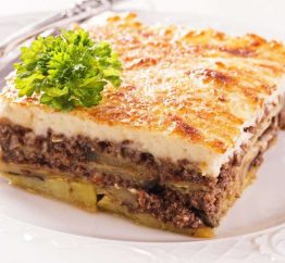 Moussaka-recipe-Traditional-Greek-Moussaka-with-Eggplants